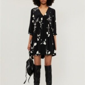 Ba&sh XS dress. cute for fall/winter with boots or summer with heels.Worn once.